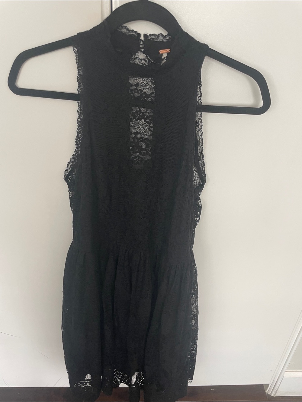 Free People Black Lace High-Neck Mini Dress sz6 black lace